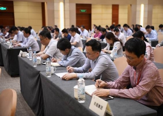 调整大小 简报1(2)882.jpg 调整大小 简报1(2)882.jpg